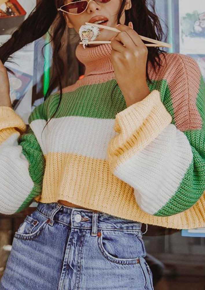 

Sweaters Color Block Turtleneck Long Sleeve Sweater in Multicolor. Size: ,M,L,XL