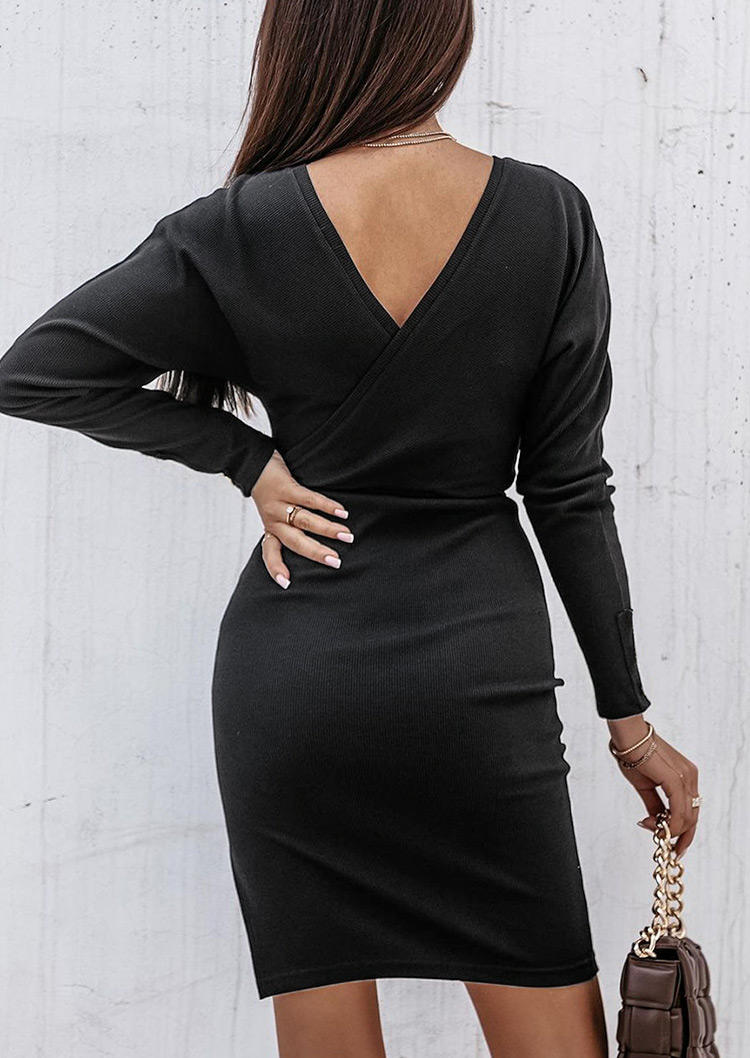 

Bodycon Dresses Ruched Long Sleeve V-Neck Bodycon Dress in Black. Size: L,M,,XL