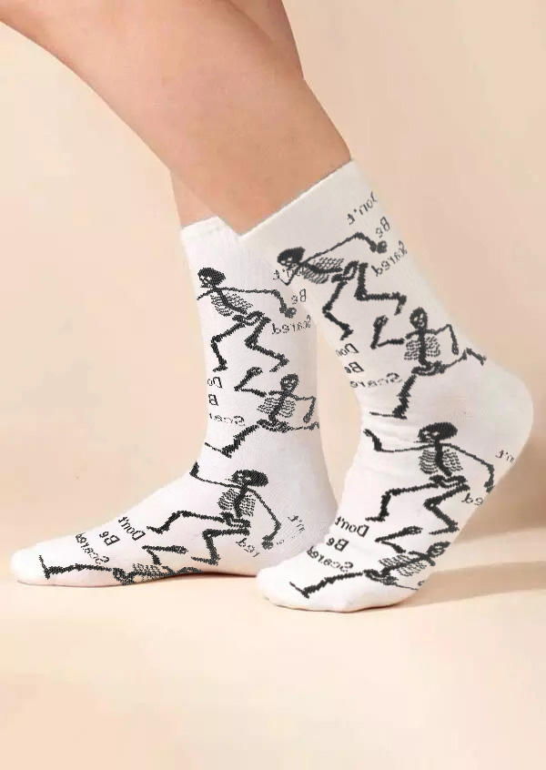 

Crew Socks Halloween Skeleton Don't Be Scared Socks in White. Size