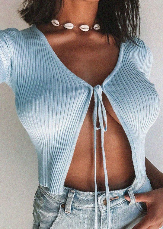 

Cardigans Tie Long Sleeve Crop Cardigan in Blue. Size: ,M,L,XL