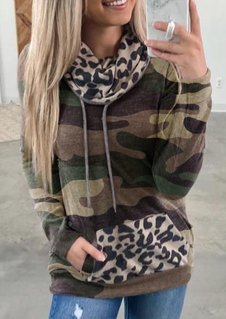

Sweatshirts Camouflage Leopard Kangaroo Pocket Cowl Neck Sweatshirt in Multicolor. Size: ,M,L,XL