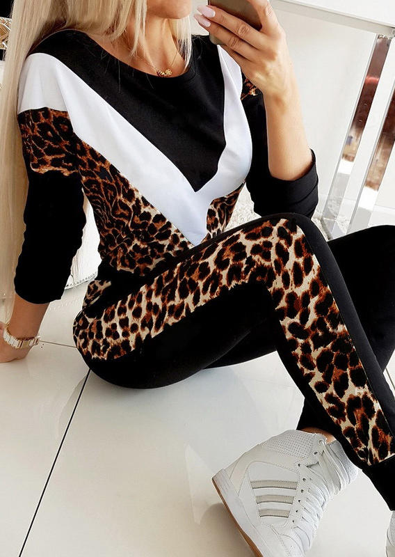 

Two-Piece Sets Leopard Long Sleeve Blouse And Pocket Pants Two-Piece Set in Black. Size