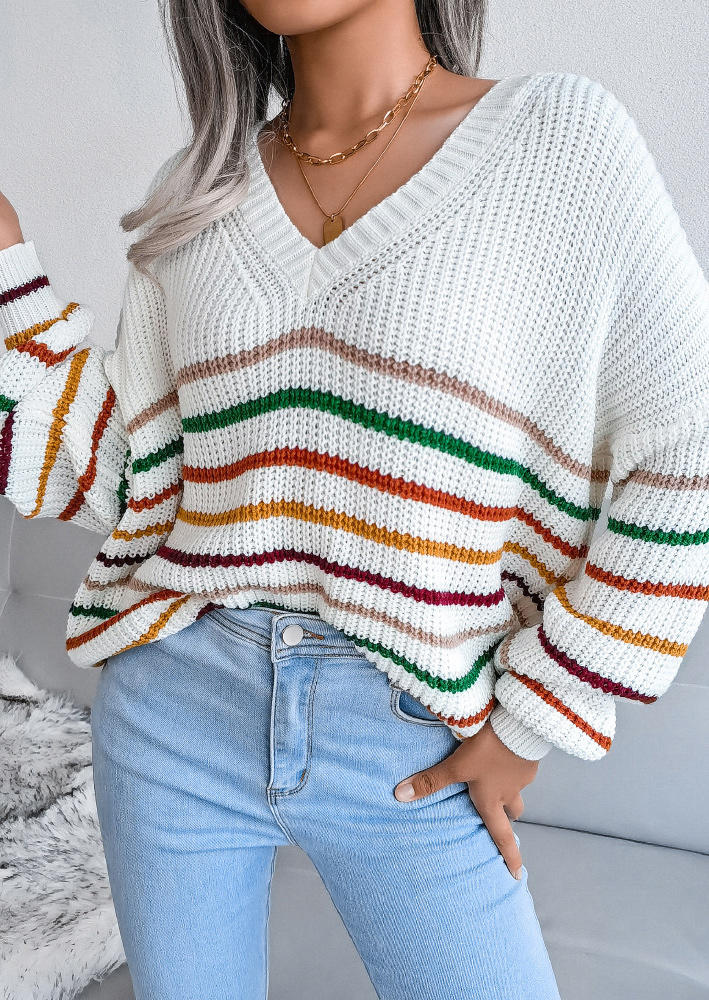 

Sweaters Striped Knitted Long Sleeve Sweater in White. Size