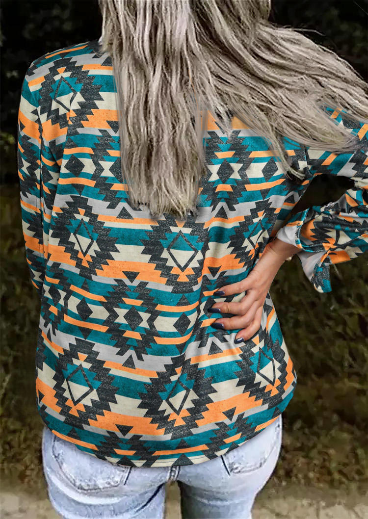 

Coats Aztec Geometric Long Sleeve Coat in Multicolor. Size