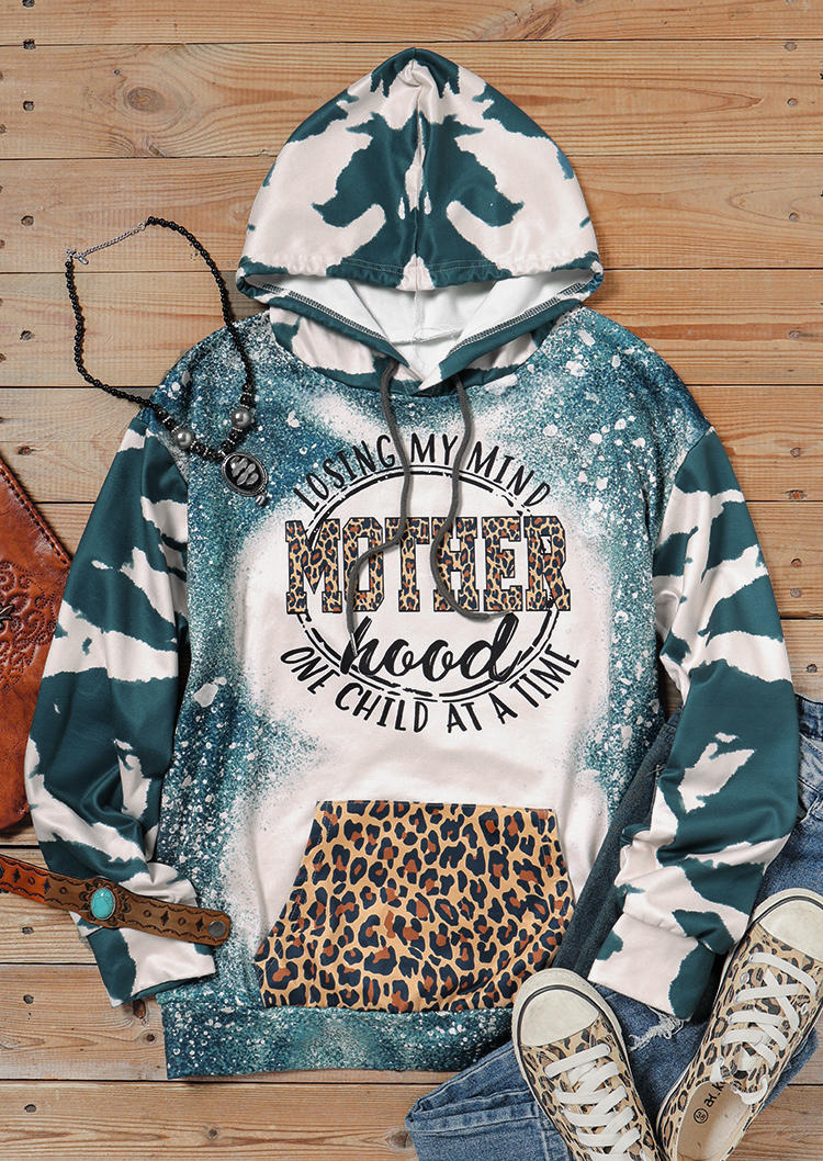 Hoodies Losting My Mind Mother Hood One Child Leopard Hoodie in Green. Size: L,M,S