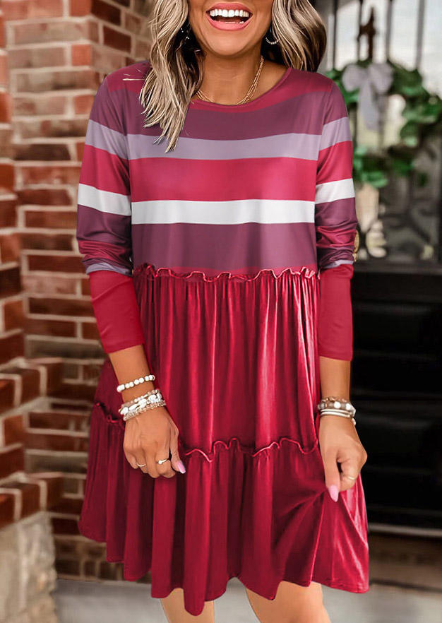 

Mini Dresses Color Block Striped Ruffled Mini Dress in Multicolor. Size: ,M,L,XL