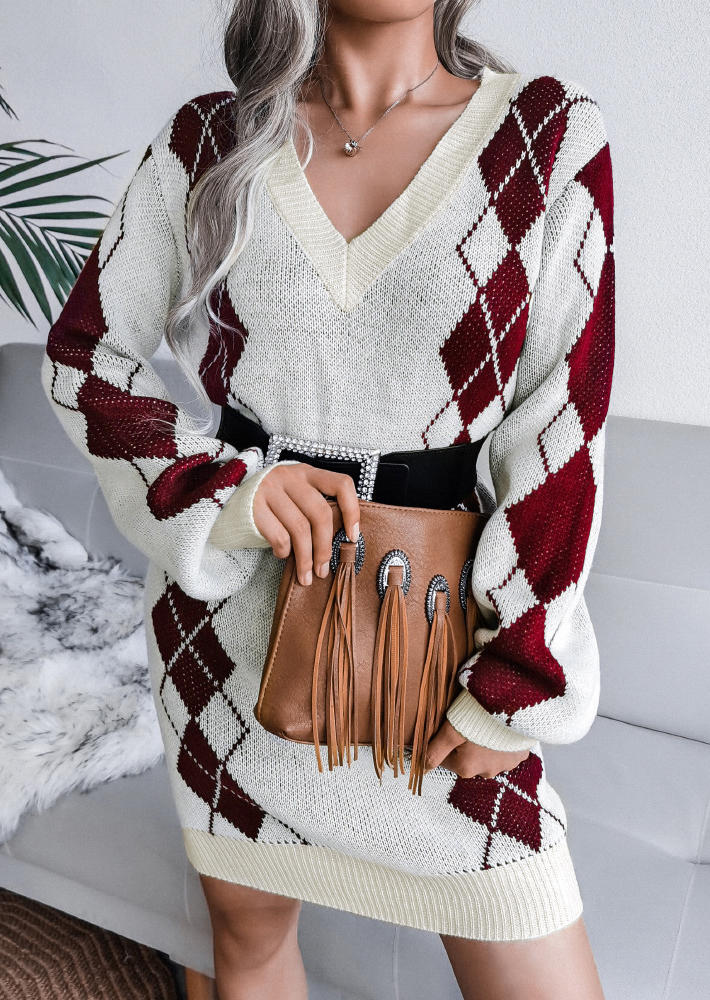 

Mini Dresses Plaid Long Sleeve V-Neck Sweater Mini Dress in Beige. Size: ,M,L