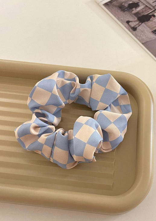 

Checkerboard Plaid Fashion Hair Tie in Black,Blue,Green. Size