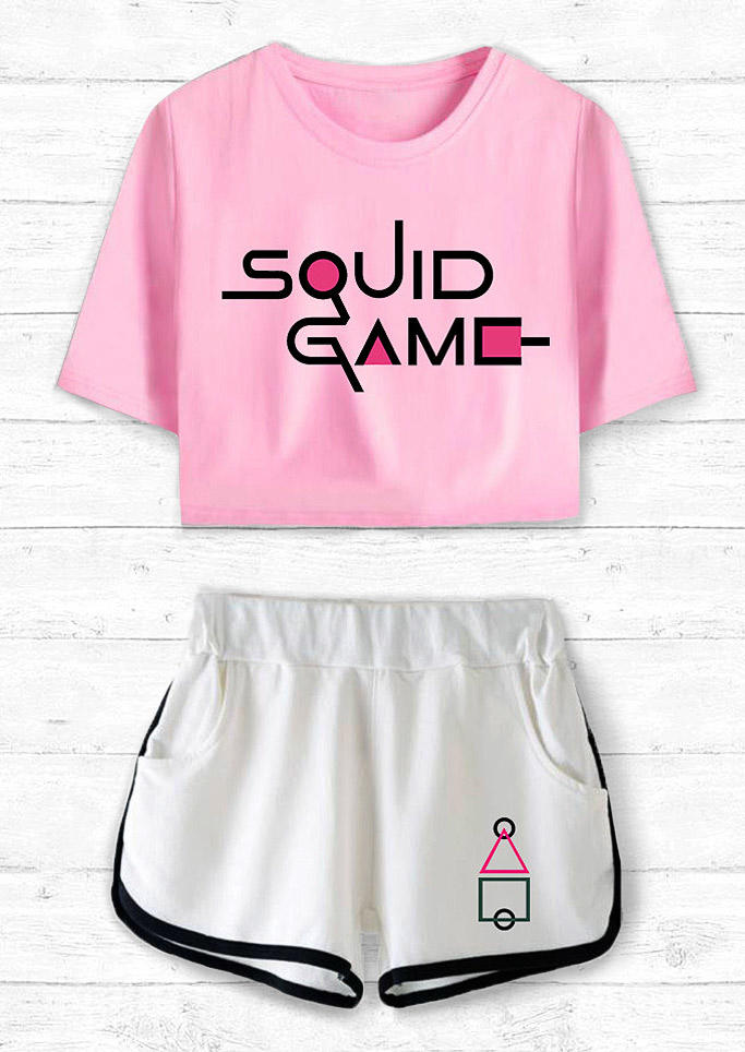 

Sleepwear Squid Game Crop Top And Square Triangle Round Shorts Pajamas Set in Pink. Size: ,M,L,XL