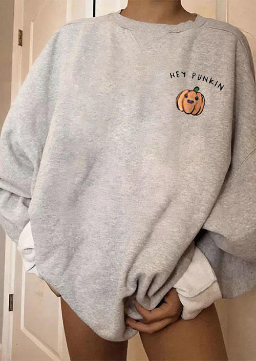 

Sweatshirts Hey Pumpkin Pullover Sweatshirt in Gray. Size: ,M,L,XL