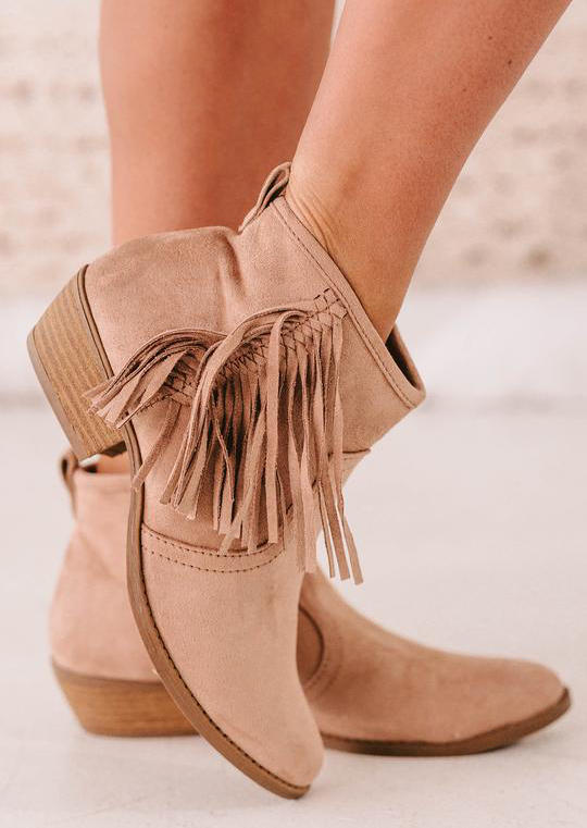

Boots Tassel Zipper Chunky Heel Ankle Boots in Apricot. Size: ,38,39,40,41