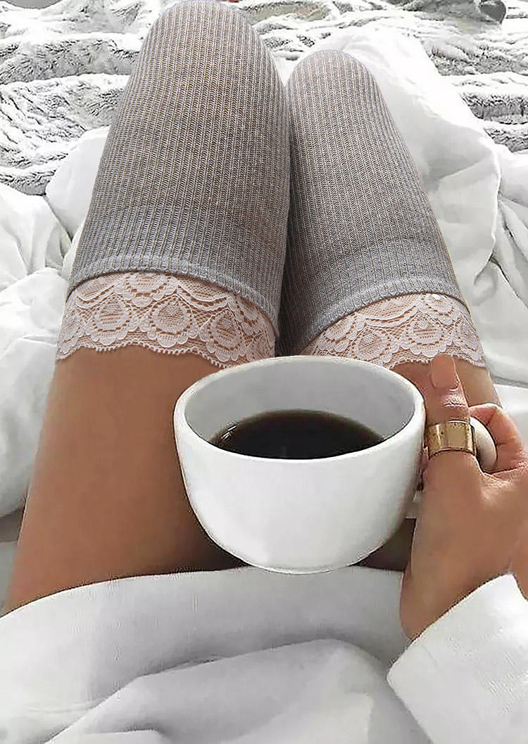 

Knee-High Socks Lace Splicing Thigh-High Crimping Socks in White. Size