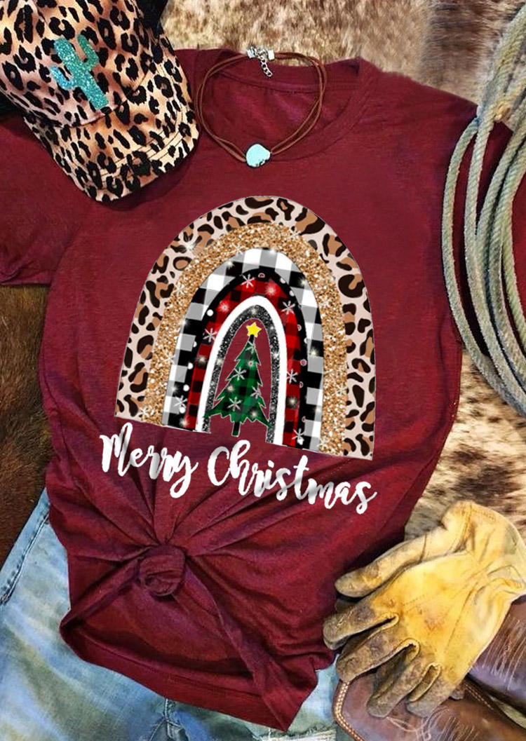 T-shirts Tees Merry Christmas Plaid Leopard Rainbow T-Shirt Tee in Burgundy. Size: L