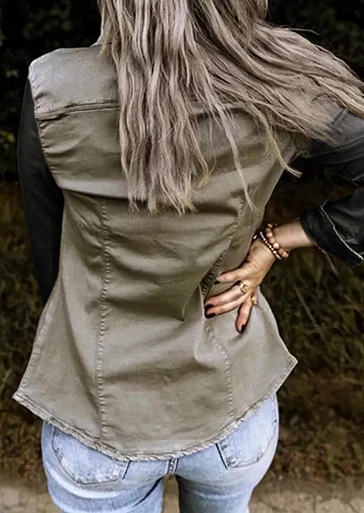 

Coats Color Block Pocket Button Long Sleeve Coat in Multicolor. Size