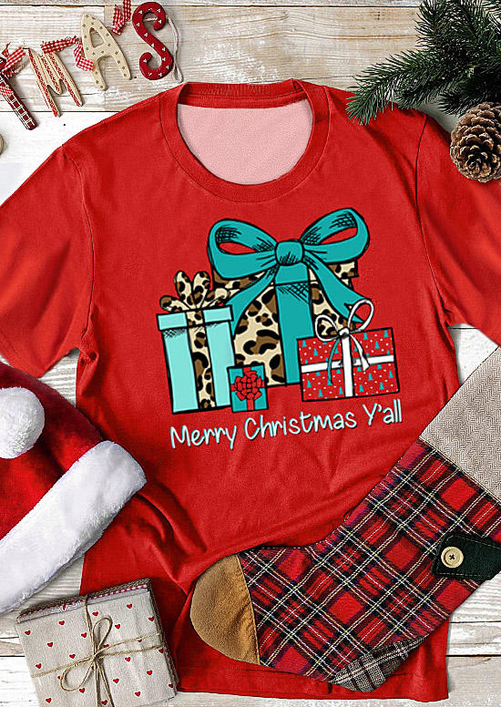 T-shirts Tees Merry Y'all Leopard T-Shirt Tee in Red. Size: M,S