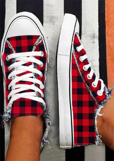 Sneakers Buffalo Plaid Lace Up Frayed Hem Sneakers in Red. Size: 38,39