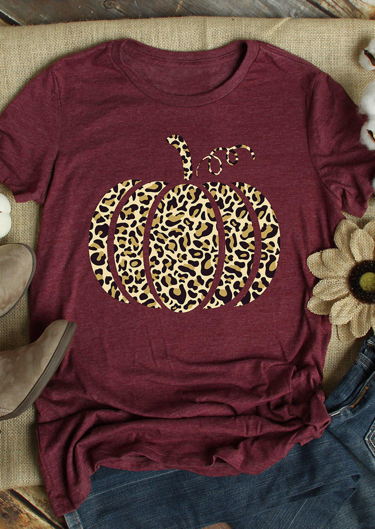 T-shirts Tees Leopard Pumpkin O-Neck T-Shirt Tee in Burgundy. Size: S,M,L,XL
