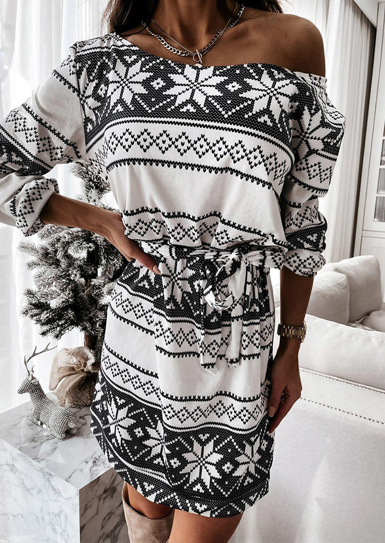 

Mini Dresses Christmas Snowflake Long Sleeve Mini Dress in White. Size