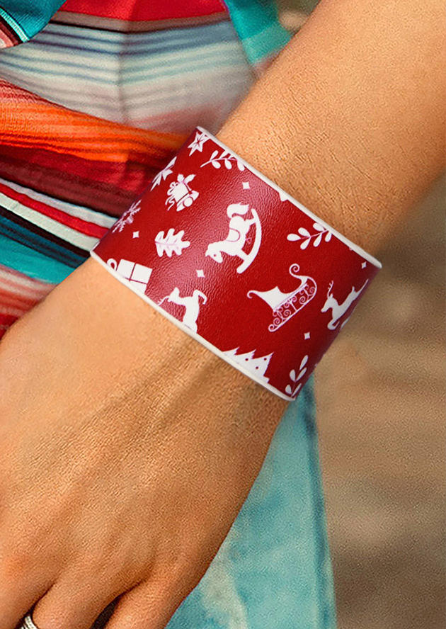 

Bracelet Christmas Reindeer Tree Wide PU Leather Bracelet in Red. Size