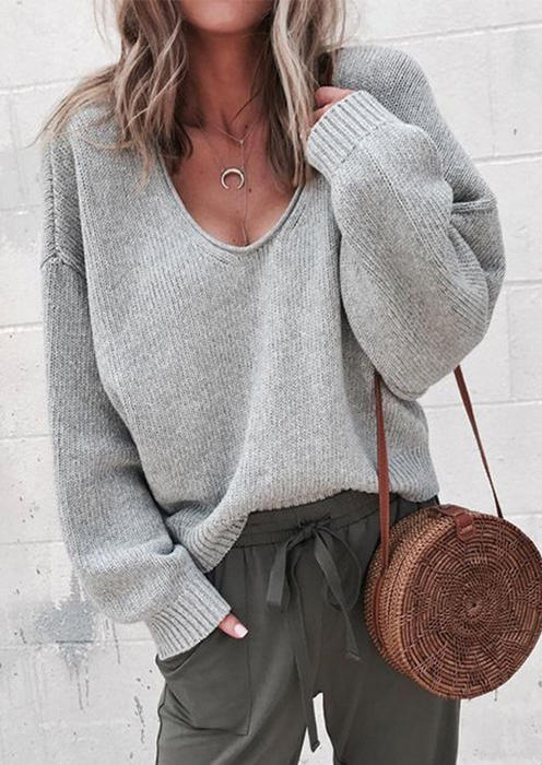

Sweaters Long Sleeve Drop Shoulder Pullover Sweater in Gray. Size