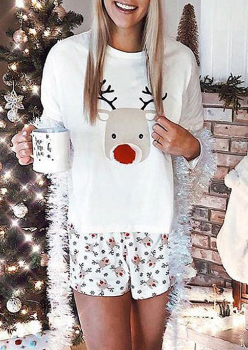 

Sleepwear Christmas Reindeer Blouse And Shorts Pajamas Set in White. Size: ,L