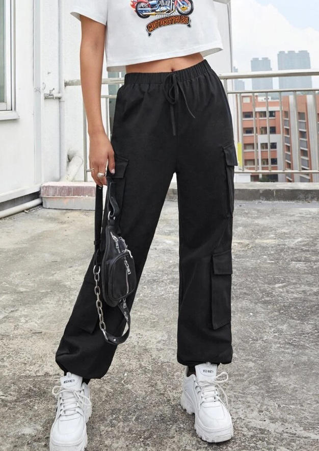 

Pants Pocket Drawstring Elastic Waist Pants in Black. Size: ,M,L,XL