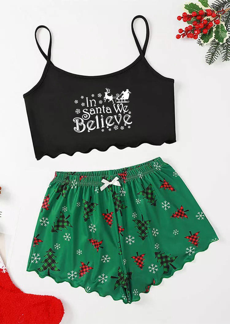 

Sleepwear In Santa We Believe Camisole And Shorts Pajamas Set in Green. Size: ,M,L,XL