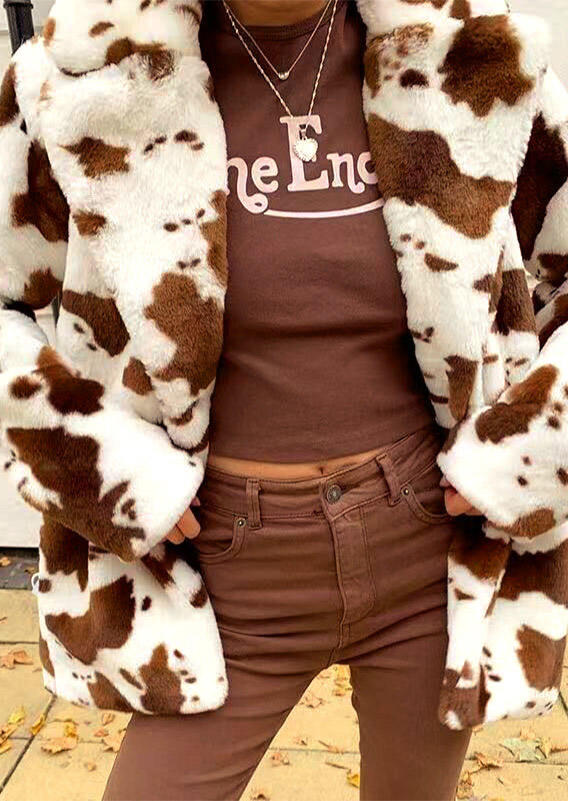 

Coats Fuzzy Cow Turn-down Collar Coat in White. Size: ,M,L,XL