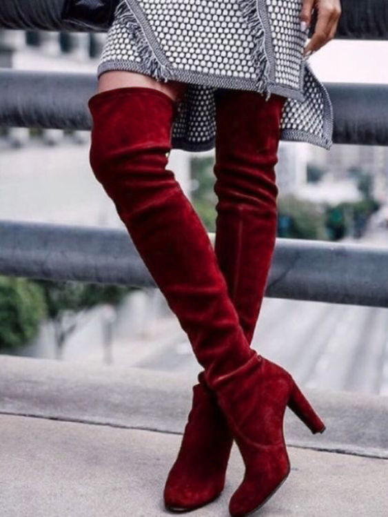 Boots Christmas Over Knee Boots in Red. Size: 38,39,40,41