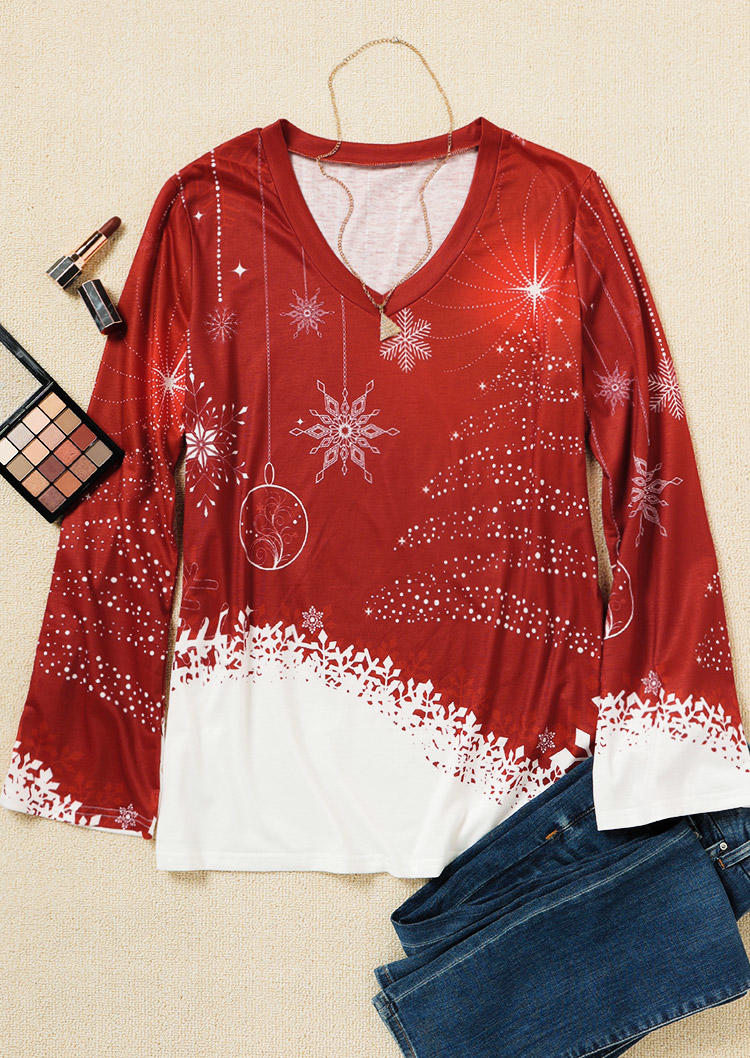 Blouses Christmas Snowflake Long Sleeve V-Neck Blouse in Red. Size: XL