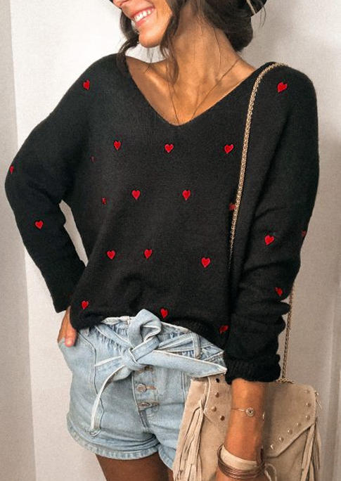 

Sweaters Heart Pullover Long Sleeve V-Neck Sweater in Black. Size