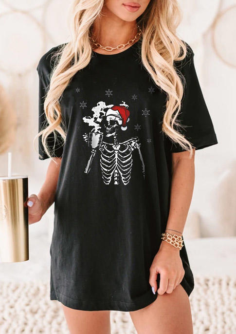

T-shirts Tees Christmas Hat Skeleton T-Shirt Tee in Black. Size: ,M,L,XL