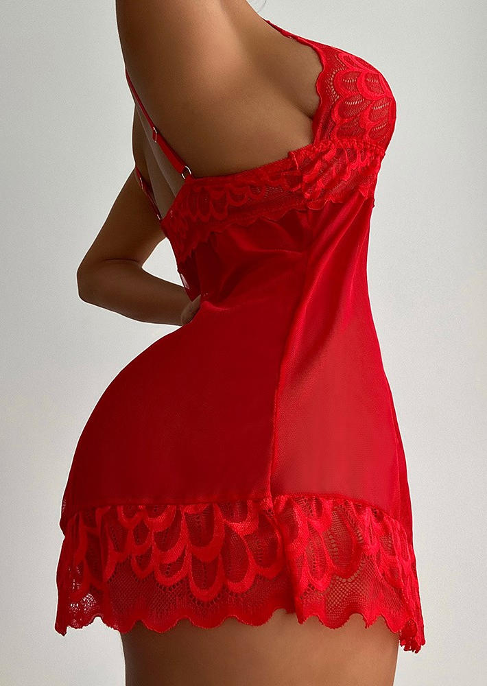 Lingerie Lace See-Through Spaghetti Strap Lingerie Dress in Red. Size: L,M,S,XL