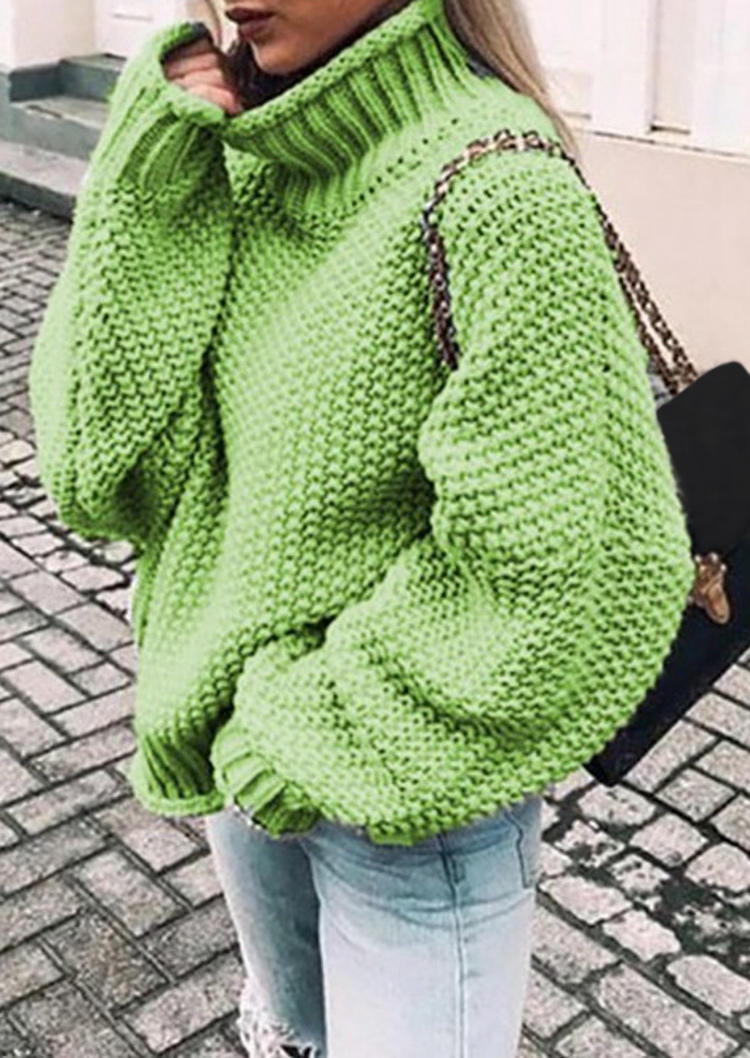 

Sweaters Turtleneck Batwing Sleeve Sweater in Green. Size: ,M,L,XL