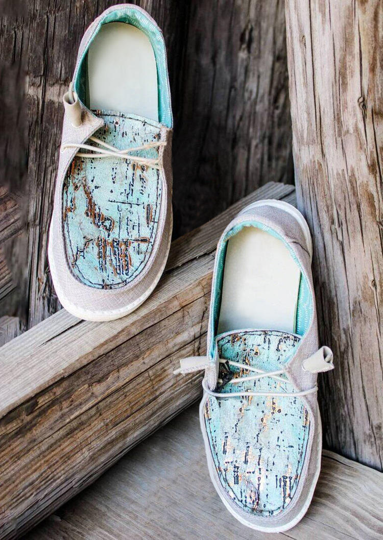 

Sneakers Vintage Slip On Canvas Sneakers in Cyan. Size