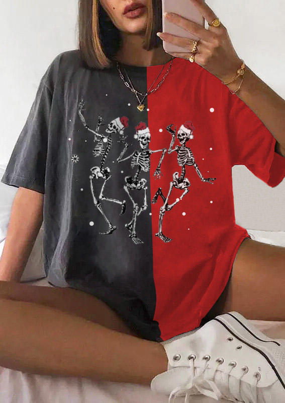 

T-shirts Tees Christmas Skeleton Color Block T-Shirt Tee in Dark Grey. Size: ,M,L,XL