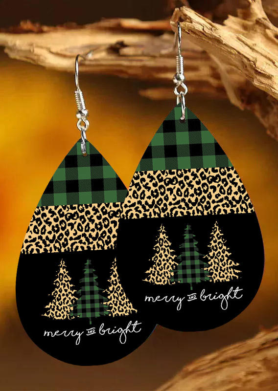 

Earrings Christmas Merry And Bright Plaid Leopard Earrings in Multicolor. Size