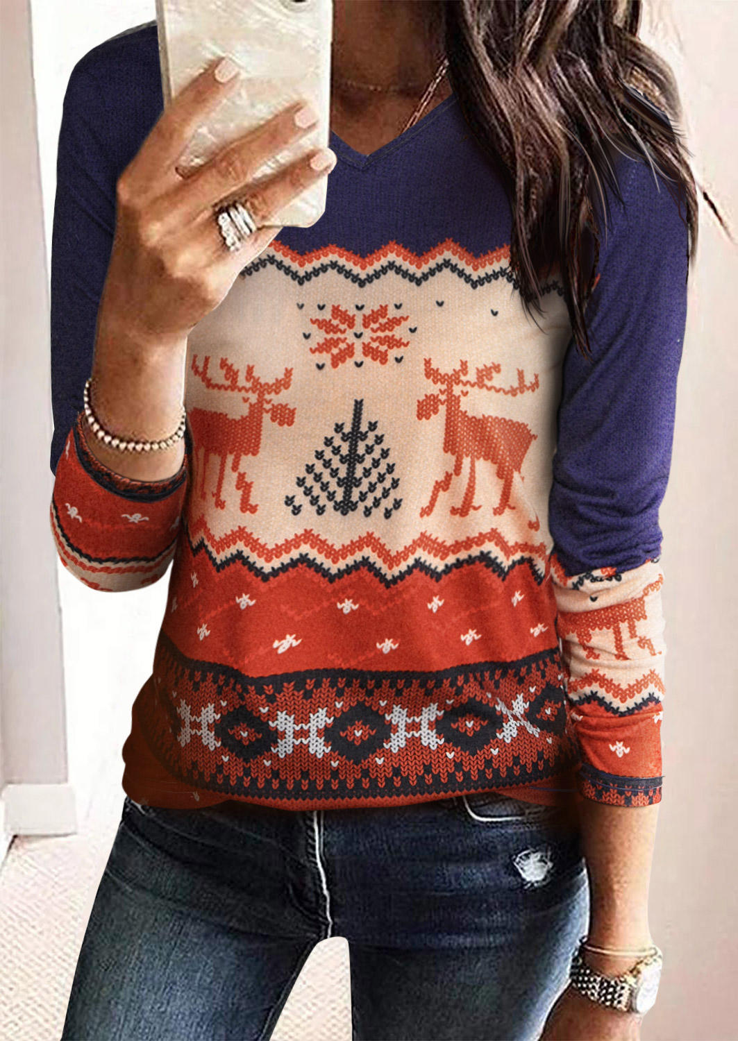 

Blouses Reindeer Snowflake Long Sleeve Blouse in Multicolor. Size: L