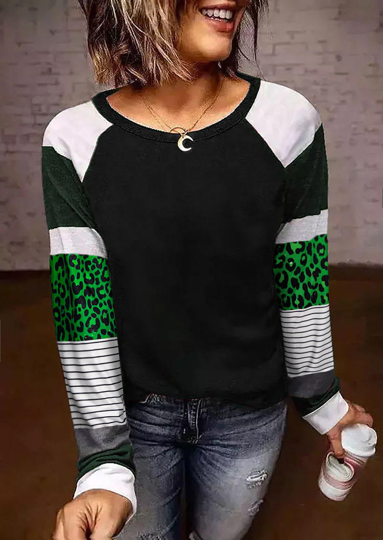 

Blouses Leopard Striped Raglan Sleeve Blouse in Black. Size: ,M,L,XL