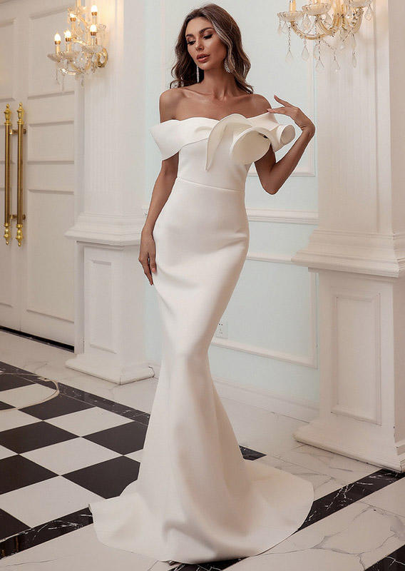 

Prom Dresses Off Shoulder Ruffled Mermaid Hem Prom Dress in White. Size: S,M,L
