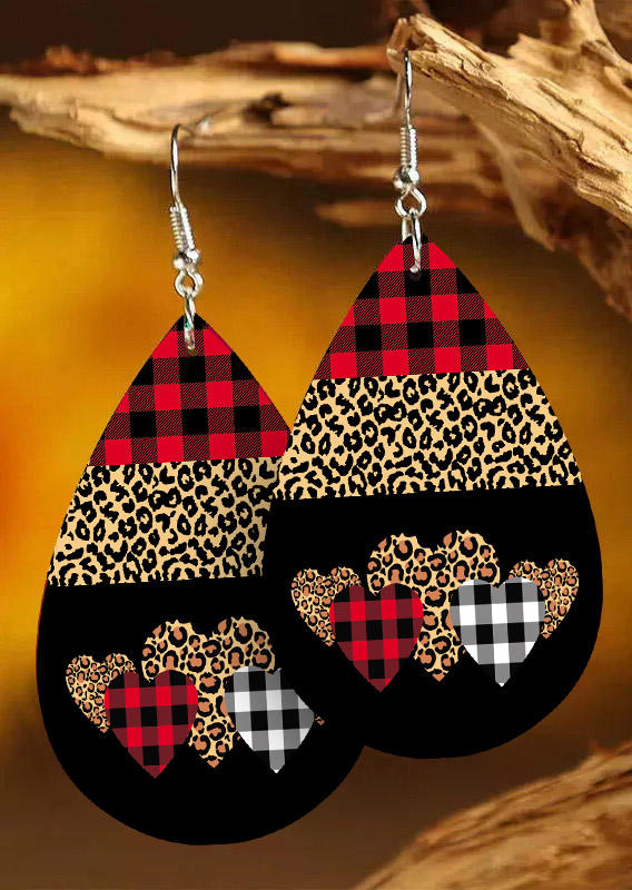 Earrings Leopard Plaid Heart Earrings in Black,Red. Size: One Size