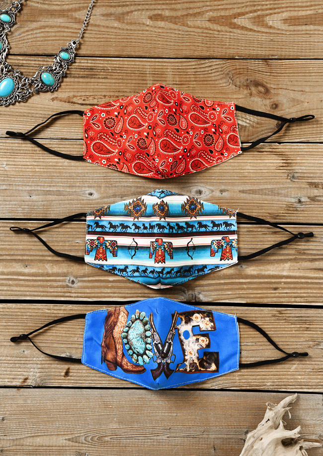 

Masks 3Pcs Boots Turquoise Love Thunderbird Paisley Mask Set in Multicolor. Size