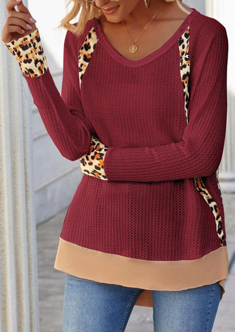 Blouses Leopard Splicing Long Sleeve Blouse in Burgundy. Size: L,XL