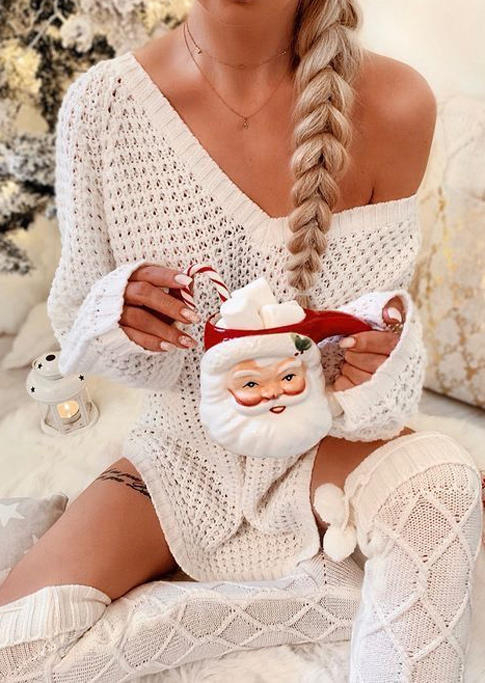 

Mini Dresses Knitted V-Neck Long Sleeve Mini Dress in Beige. Size: ,M,L,XL