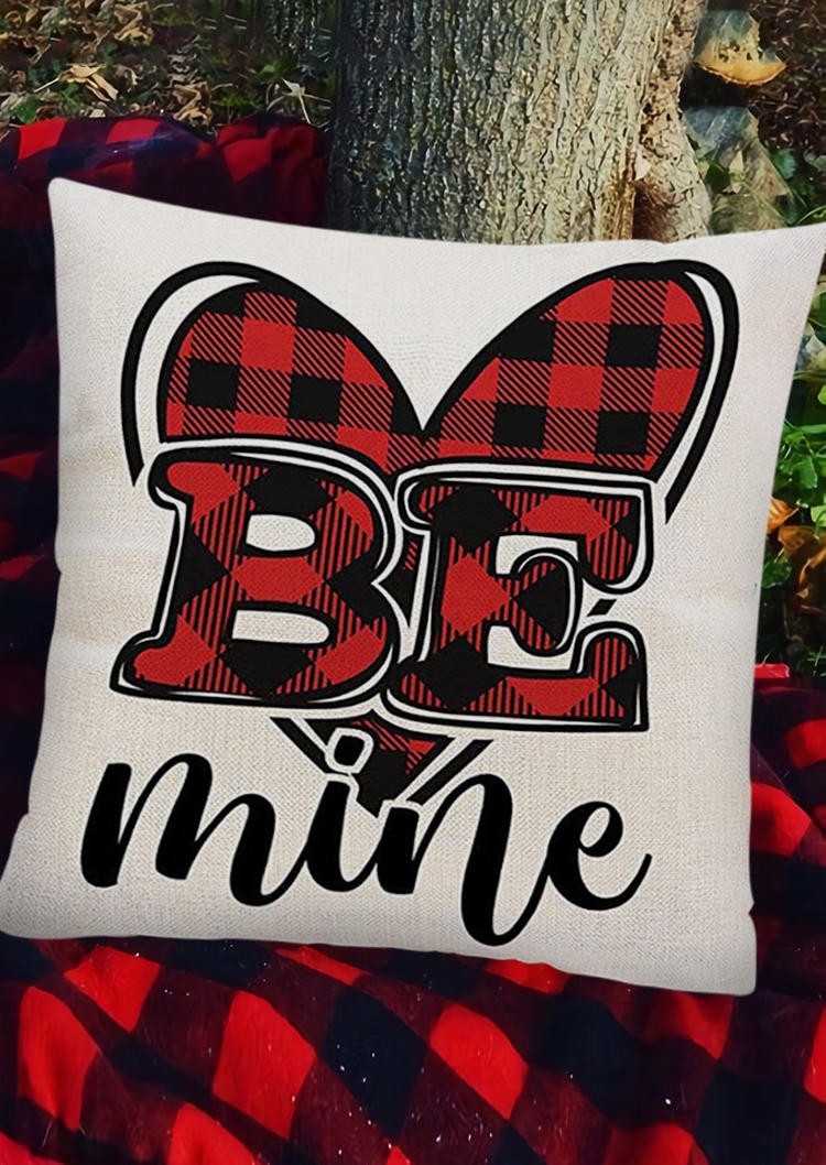 

Pillowcase Happy Valentine's Day Loads Of Love Plaid Pillowcase without Pillow in Pattern2. Size