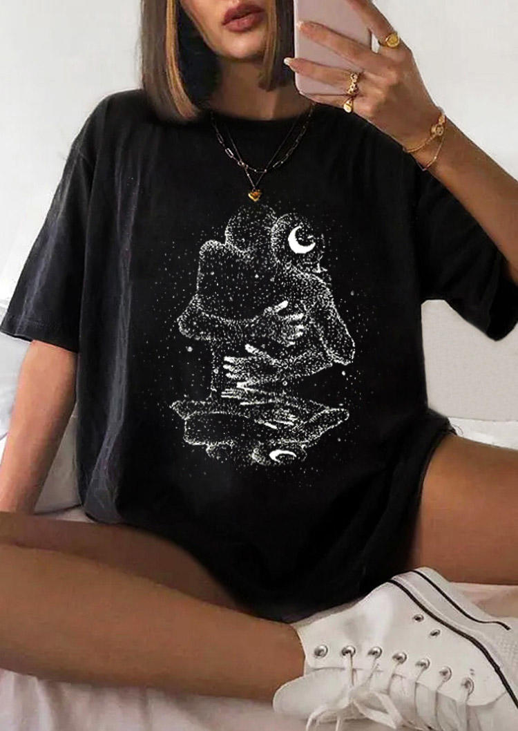 

T-shirts Tees Valentine Moon Lovers T-Shirt Tee in Black. Size: ,M,L,XL