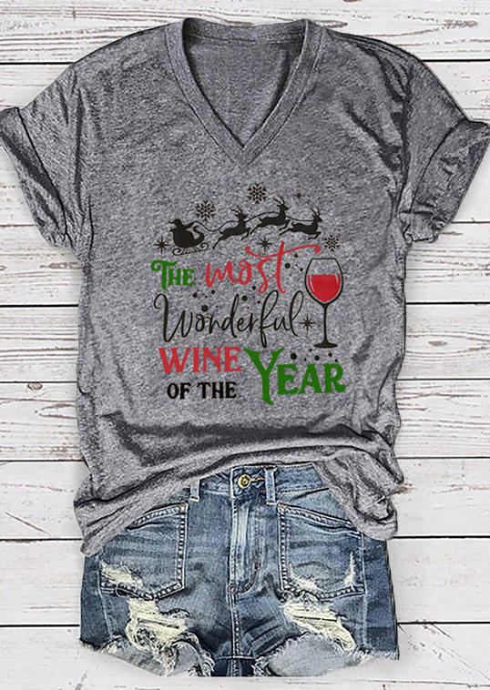 T-shirts Tees Wonderful Wine Of The Year Reindeer Snowflake V-Neck T-Shirt Tee in Gray. Size: L,M,S,XL