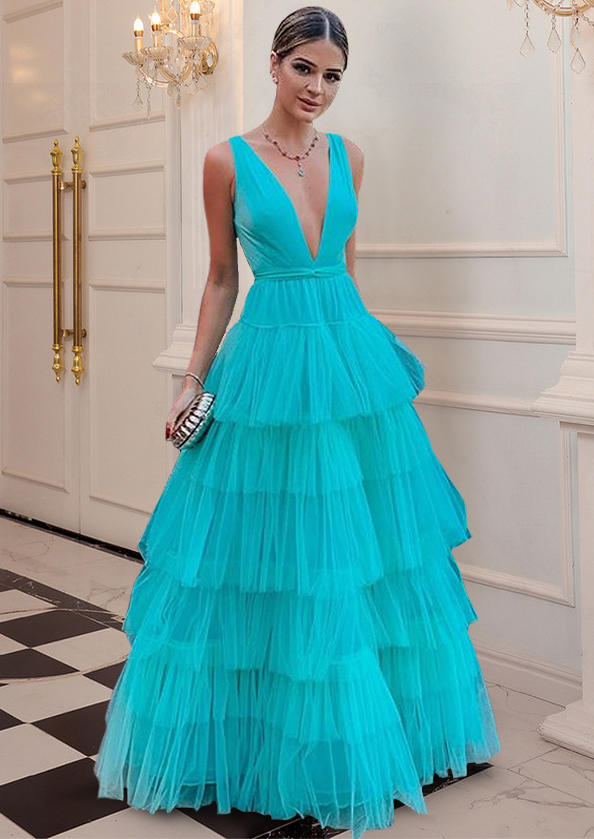 

Prom Dresses Mesh Maxi Gown Prom Dress in Cyan. Size: S,,L,XL