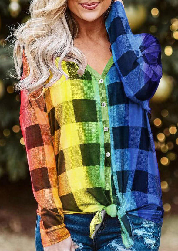 

Blouses Colorful Gradient Plaid Tie Button Blouse in Multicolor. Size: ,M,L,XL