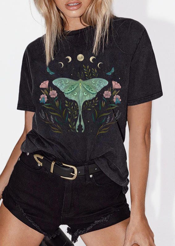 

T-shirts Tees Butterfly Moon Floral T-Shirt Tee in Black. Size: ,M,L,XL